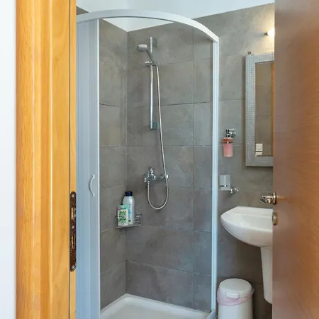 Vasilis Family House Apartment Myrties