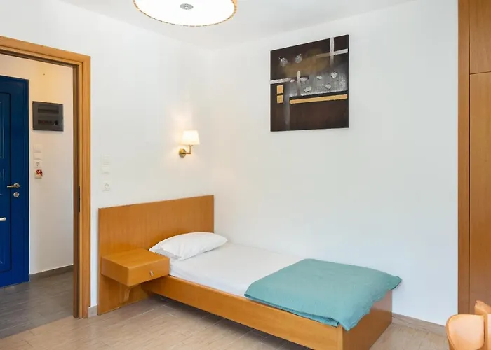 Calliope Maille Family House *